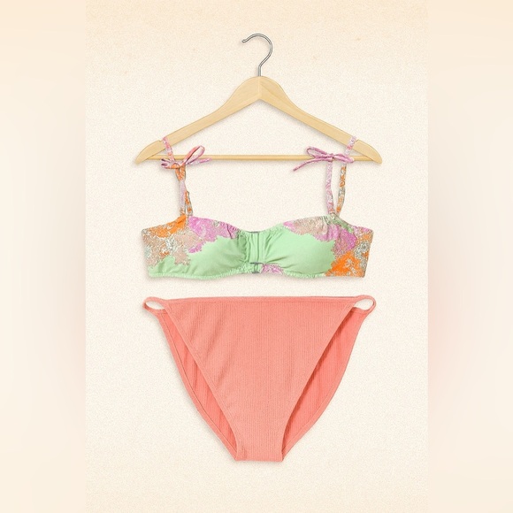 Ninety-Nine Degrees° NEW W Tags XXL Juniors Square Bikini Top W/ Coral Bottoms - Picture 1 of 5
